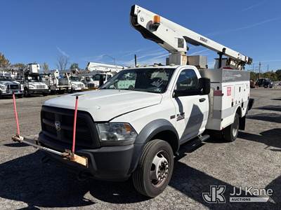 Versalift TEL29N03, 34 ft, Telescopic Non-Insulated Bucket Truck