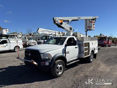 Versalift TEL29N-03, 34 ft, Telescopic Non-Insulated Bucket Truck