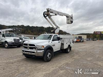RAM 5500 2WD Boom / Bucket Truck