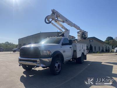 RAM 5500 Boom / Bucket Truck