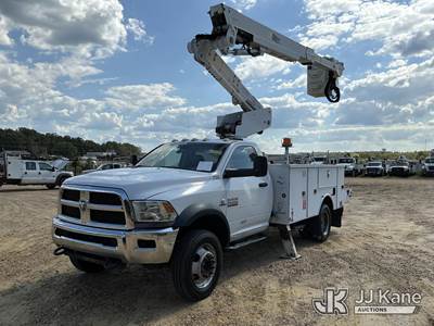Altec AT40M, 45 ft, Articulating & Telescopic Material Handling Bucket Truck