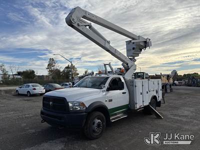 Terex/HiRanger HR40M, 45 ft, Articulating & Telescopic Material Handling Bucket Truck