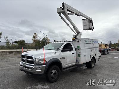 Versalift SST40EIH-01, 45 ft, Articulating & Telescopic Bucket Truck