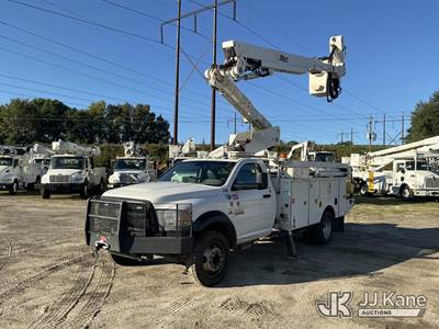 Altec AT40-MH, 45 ft, Articulating & Telescopic Material Handling Bucket Truck