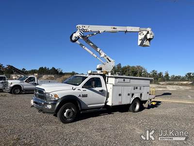 Altec AT40G, 45 ft, Articulating & Telescopic Bucket Truck