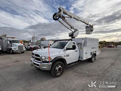 Altec AT40G JEMS, 45 ft, Articulating & Telescopic Bucket Truck
