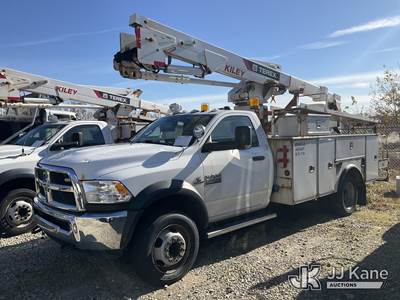 Terex LT40, 45 ft, Articulating & Telescopic Bucket Truck