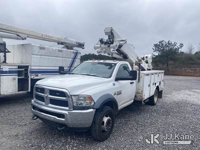 Altec AT41M, 46 ft, Articulating & Telescopic Material Handling Bucket Truck