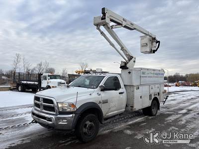 Versalift SST40EIH-01, 45 ft, Articulating & Telescopic Bucket Truck