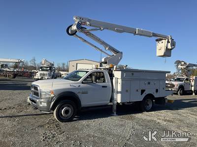 Altec AT40G, 45 ft, Articulating & Telescopic Bucket Truck