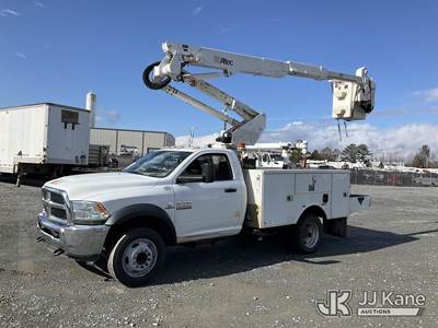 Altec AT37G, 42 ft, Articulating & Telescopic Bucket Truck