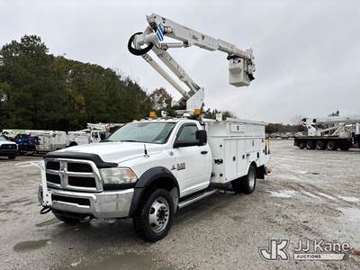 Altec AT37G, 42 ft, Articulating & Telescopic Bucket Truck
