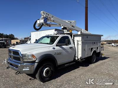 Altec AT40G, 45 ft, Articulating & Telescopic Bucket Truck