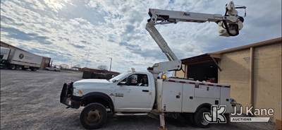 Altec AT40-MH, Articulating & Telescopic Material Handling Bucket Truck