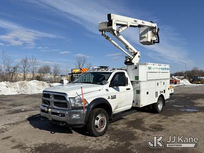 Versalift SST40EIH-01, 45 ft, Articulating & Telescopic Bucket Truck