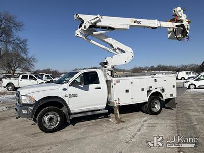 Altec AT41M, 45 ft, Articulating & Telescopic Material Handling Bucket Truck