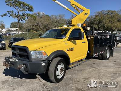 Versalift SST37EIH-01, 42 ft, Articulating & Telescopic Bucket Truck