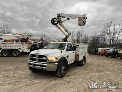 Altec AT37G, 42 ft, Articulating & Telescopic Bucket Truck