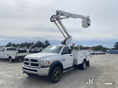 Altec AT37G, 43 ft, Articulating & Telescopic Bucket Truck