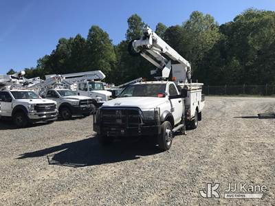 Altec AT37G, 42 ft, Articulating & Telescopic Bucket Truck