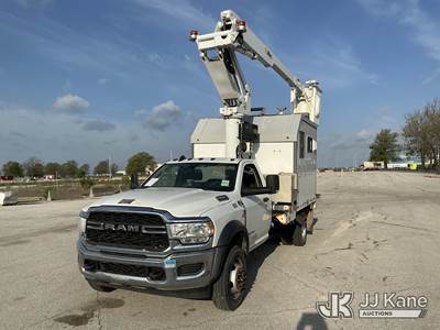Altec AT235, 40 ft, Articulating & Telescopic Bucket Truck