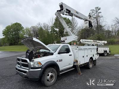 Altec AT40M, 45 ft, Articulating & Telescopic Material Handling Bucket Truck