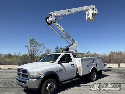 Altec AT40G, 45 ft, Articulating & Telescopic Bucket