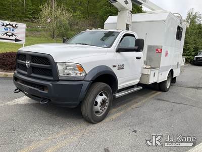 Versalift VANTEL29NE-01, 34 ft, Telescopic Non-Insulated Bucket Truck