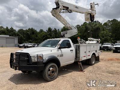 Altec AT40-MH, 45 ft, Articulating & Telescopic Material Handling Bucket Truck