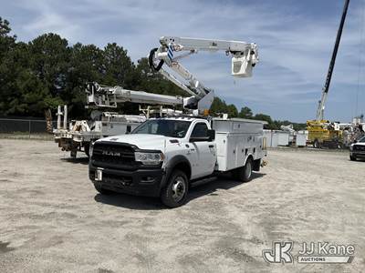 Altec AT40G, 45 ft, Material Handling Bucket Truck
