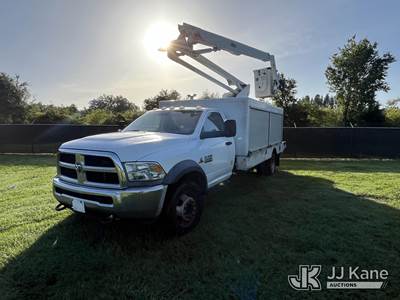 Altec AT248F, 48 ft, Articulating & Telescopic Non-Insulated Bucket Truck