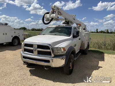 Altec AT40G, 45 ft, Articulating & Telescopic Bucket