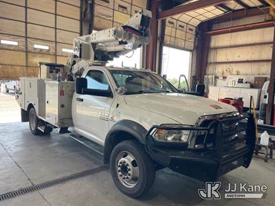 Altec AT40-MH, 45 ft, Articulating & Telescopic Material Handling Bucket Truck