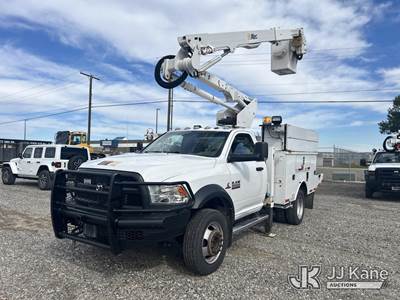 Altec AT40G, 45 ft, Articulating & Telescopic Bucket Truck