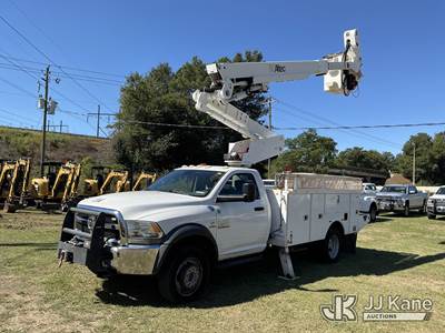 Altec AT40-MH, 45 ft, Articulating & Telescopic Material Handling Bucket Truck
