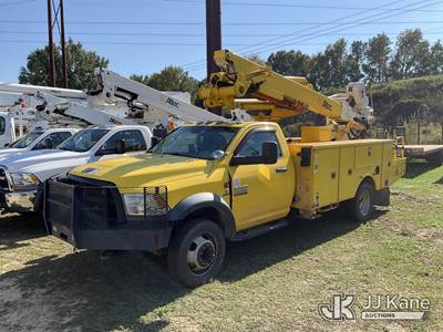 Altec AT41M, Articulating & Telescopic Material Handling Bucket Truck