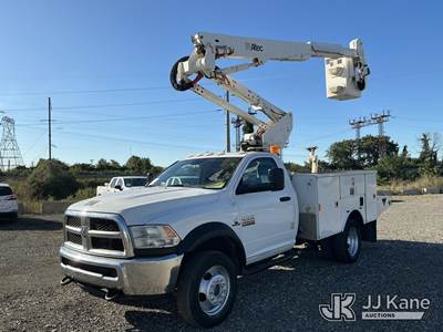 Altec AT37G, 42 ft, Articulating & Telescopic Bucket Truck