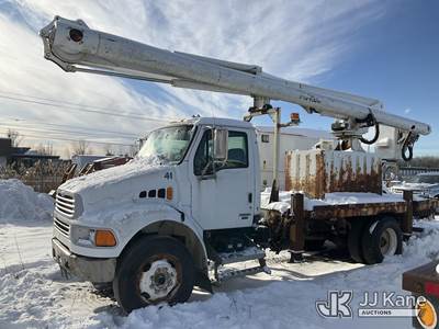 Altec LRV-60E70, 75 ft, Over-Center Elevator Bucket Truck