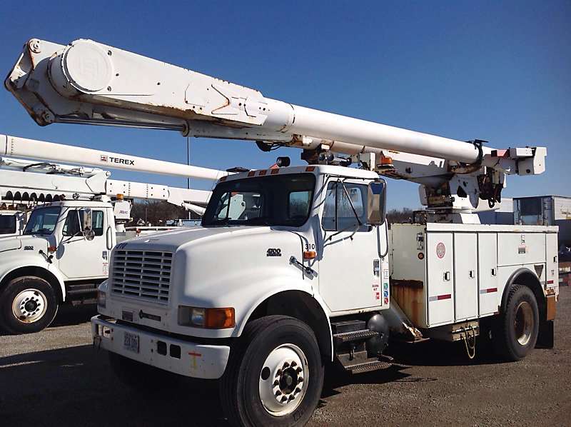 2000 International 4700 Bucket / Boom Truck For Sale, 41,501 Miles