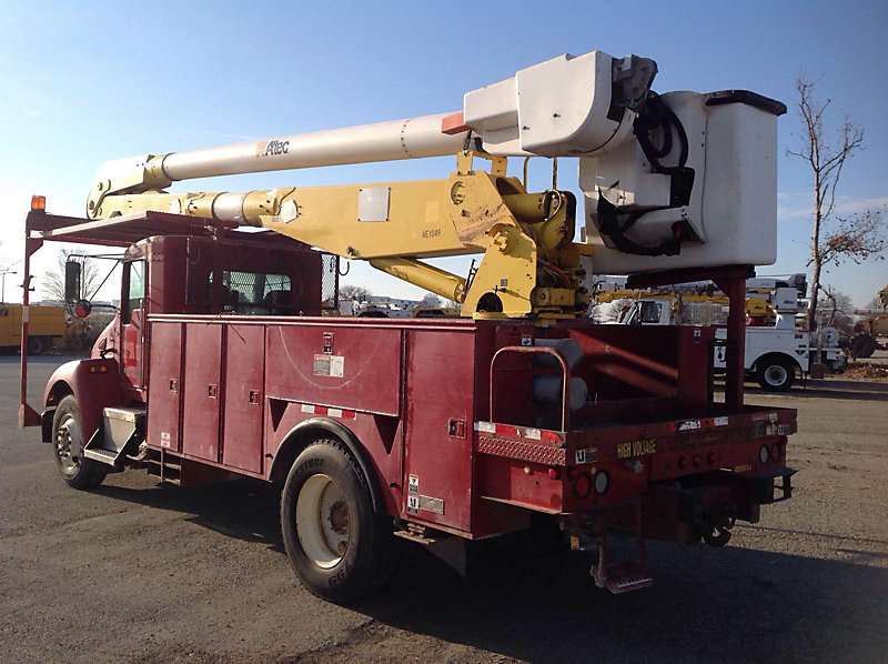 2005 Kenworth T300 Bucket / Boom Truck For Sale, 132,865 Miles Kansas