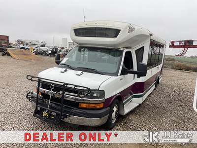 2014 Chevrolet Express G4500 Passenger Bus