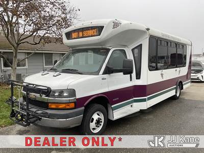 2014 Chevrolet Express G4500 Passenger Bus