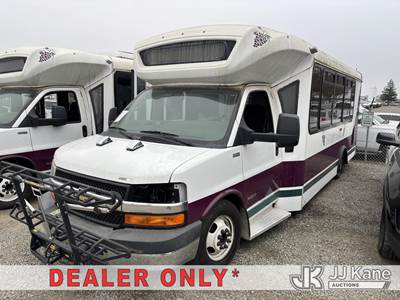 2014 Chevrolet Express G4500 Passenger Bus