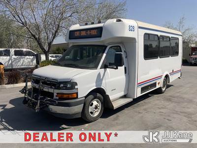 2017 Chevrolet Express G4500 159" Passenger Bus