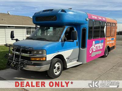 2014 Chevrolet Express G4500 Bus