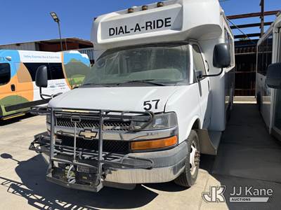 2015 Chevrolet Express G4500 159" Passenger Bus