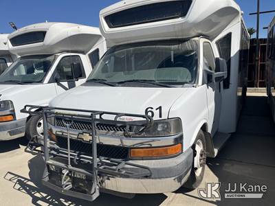 2015 Chevrolet Express G4500 159" Passenger Bus