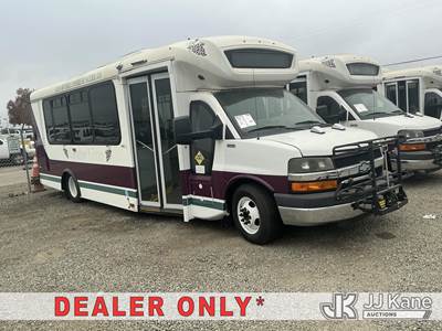 2014 Chevrolet Express G4500 Passenger Bus