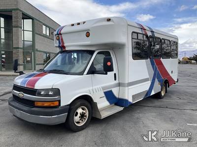 2013 Chevrolet Express G4500 Passenger Bus