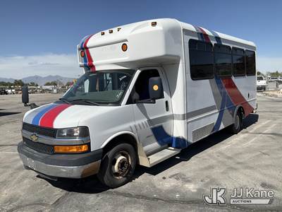 2013 Chevrolet Express G4500 Passenger Bus
